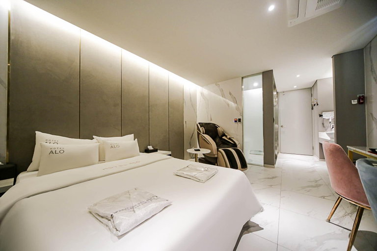 Bedroom 2, Songtan Alo Hotel, Pyeongtaek
