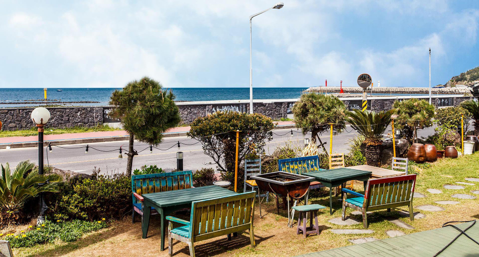 Others 4, Haemaeul Pension, Jeju
