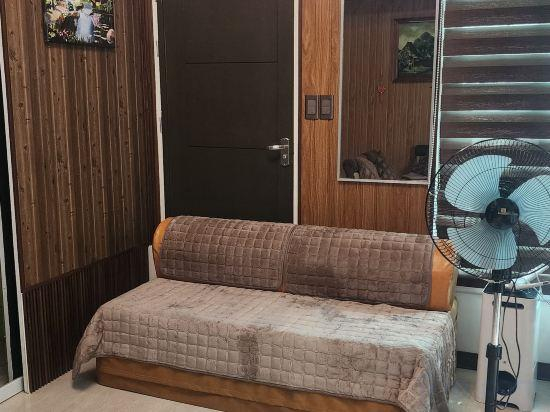 4, Dels Guest House Homestay, Silang