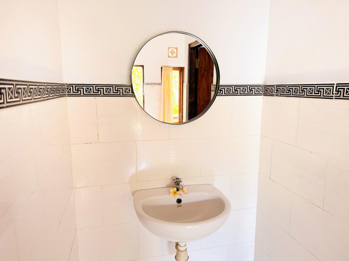 Bathroom 5, Jepun Bali Bungalow, Klungkung