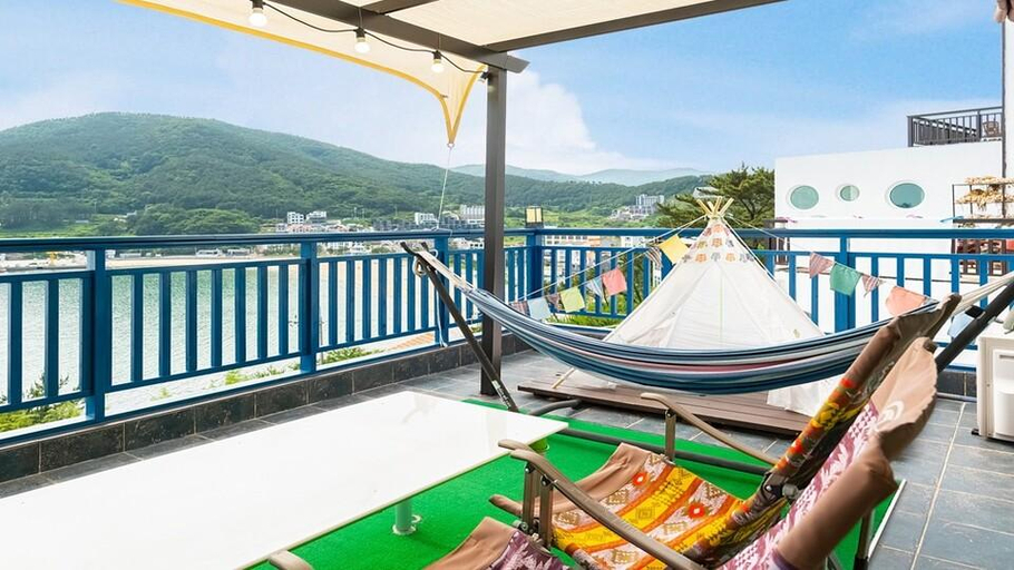Others 3, Geojedo Pension Venecia, Geoje