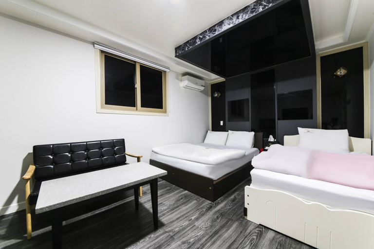 Bedroom 4, Gyeongsan KING, Dong