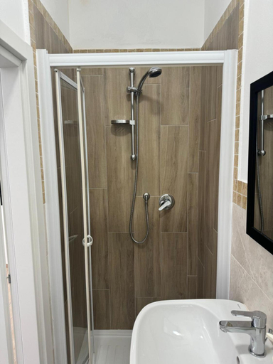 Bathroom 3, Valdambra B&B, Arezzo