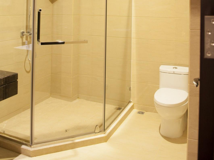 Bathroom 3, Benevolence, Guangzhou