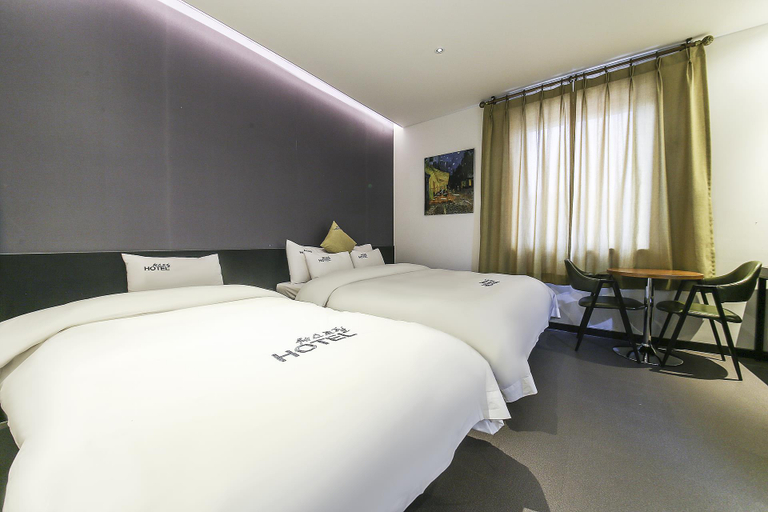 Bedroom 4, Paju Westhill Hotel, Paju