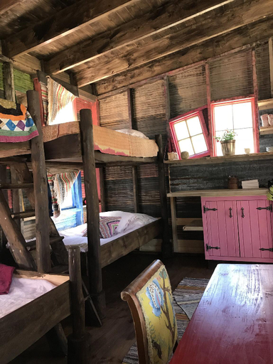 Bedroom 2, Fide Äventyrsby & Camping, Gotland