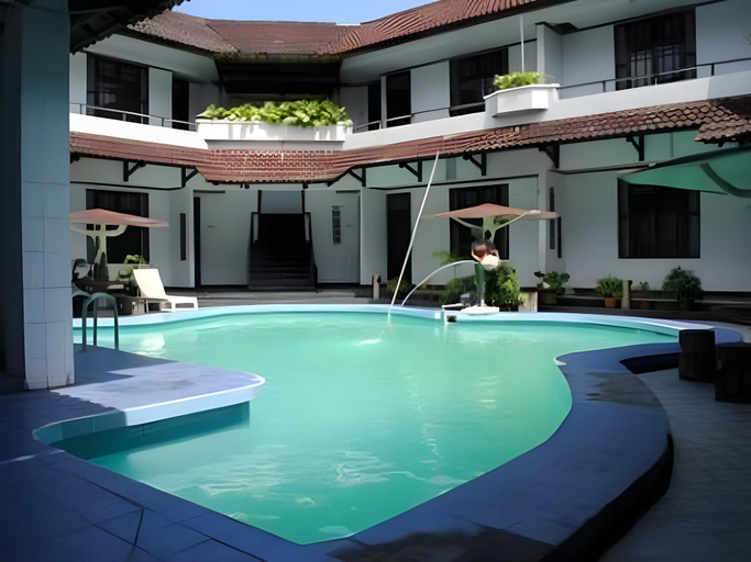 Others 5, Hotel Arumbai, Biak Numfor