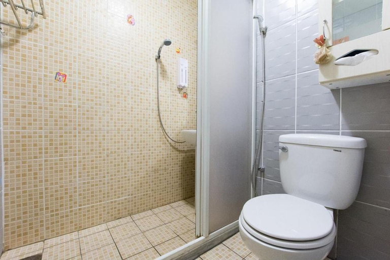 Bathroom 3, Qiao Yuah, New Taipei City