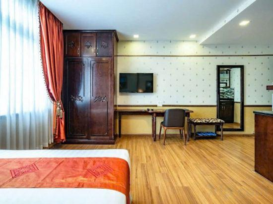 1, Emerald Luxury Apartment- Near Secc, District 7