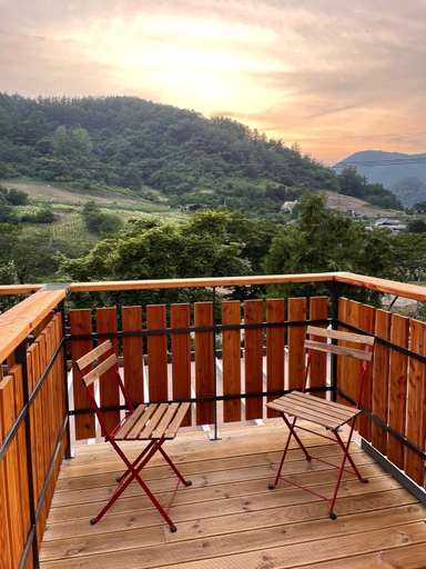 Others 3, Jecheon Hill Rest, Jecheon