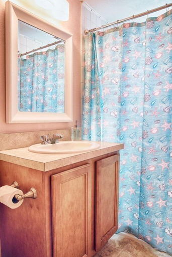 Bathroom 3, Coco Sands Beachside Cottages, Brevard