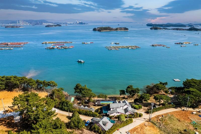 Others 4, Taean (Anmyeondo) Time Travel Pension, Taean