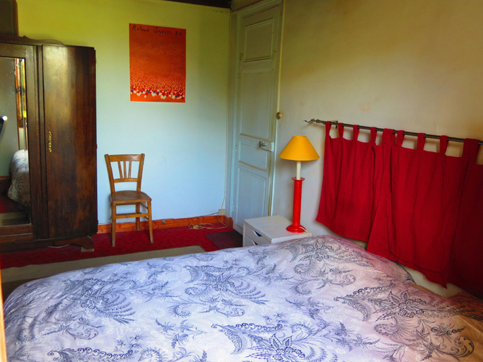Bedroom 4, Chambres d hôtes au verger de Marcilly, Côte-d'Or