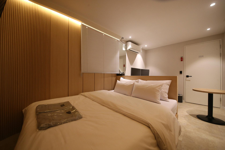 Bedroom 4, Gwangmyeong Intersection No. 25, Guro
