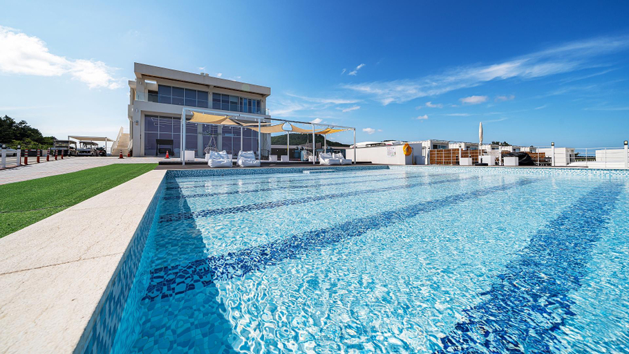 Sport & Beauty 2, Pohang Poes Caravan Park, Pohang