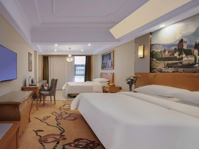 Bedroom 2, Vienna Hotel (Hanshan Rainbow Bridge), Chaohu