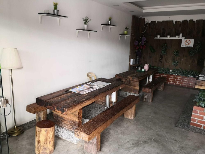 Others 4, The Wood Hotel, Kulaijaya