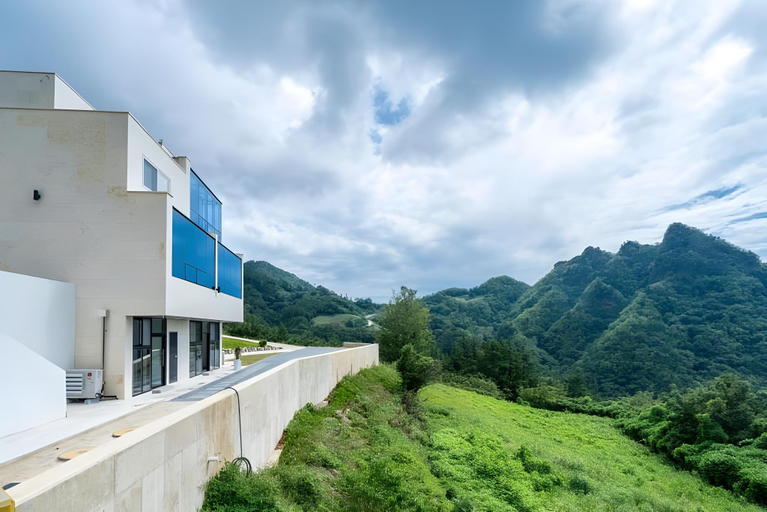 Others 5, Ulleungdo Forest Story Pension, Ulleung