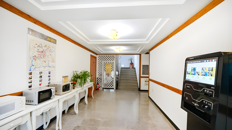 Others 5, Chuncheon (Nami Island) Happy Day Pension, Chuncheon