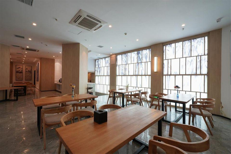 Food & Drinks, Huahai Yiman Holiday Hotel, Nanping
