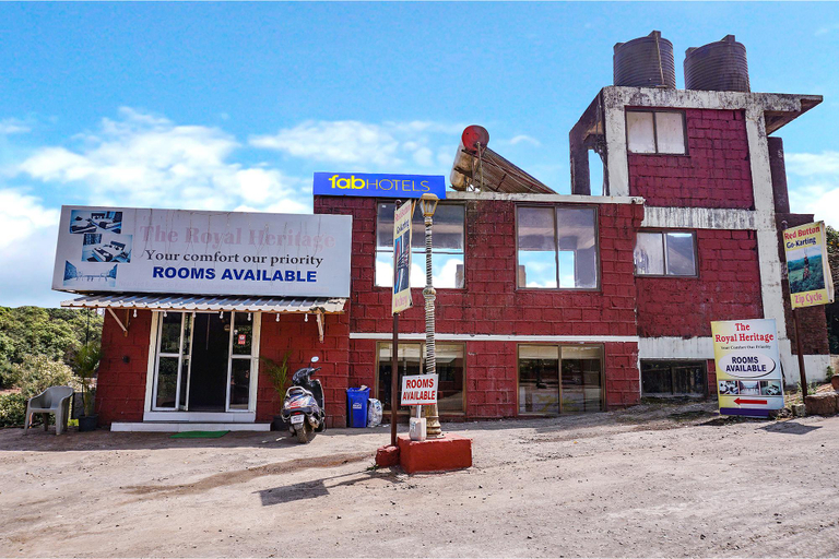 Exterior & Views 2, FabHotel The Royal Heritage, Satara