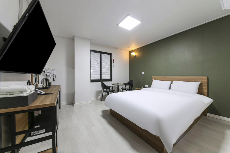 Bedroom 5, Gimhae Daonda Hotel, Gimhae