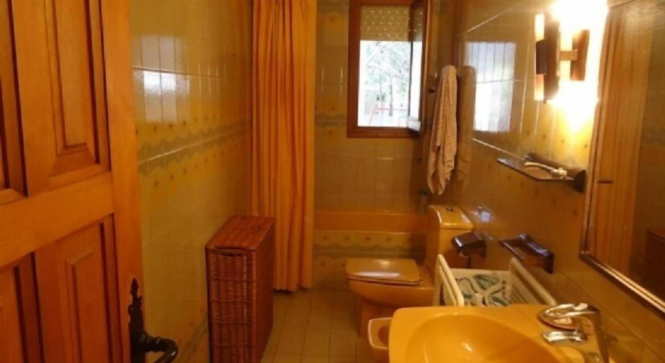 Bathroom, Hostal Restaurante Torrente, Almería