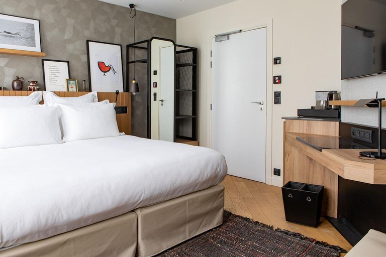 Bedroom 2, Hotel de l'Ocean, Paris