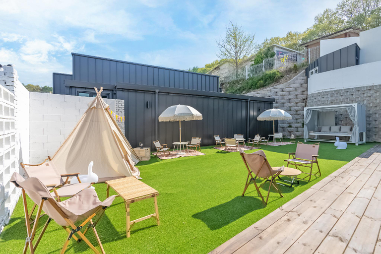 Others 2, Andong The Stunning Pool Villa, Andong