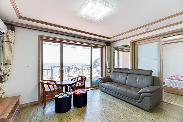 Others 5, Ulsan Seaside Pension, Gyeongju