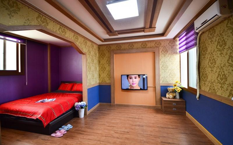 Others 5, Yeosu Natural Story Pension, Yeosu