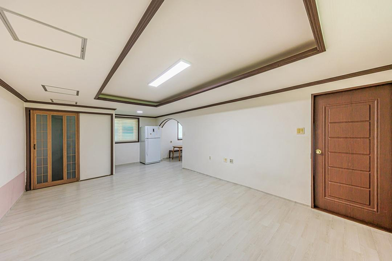 Others 3, Chuncheon (Namiseom) River rail Pension, Chuncheon