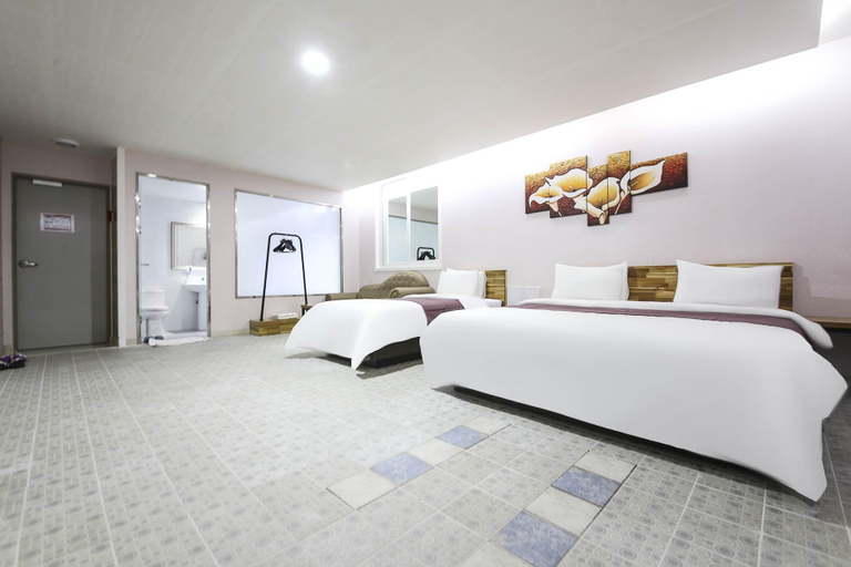 Bedroom 4, Asan Dejara, Asan