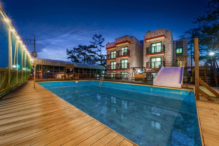Sport & Beauty 3, Daebudo Sea and Pine Pension, Hwaseong