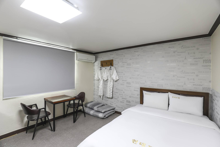 Bedroom 5, Boryeong (Daecheon) Hyeondae Motel, Boryeong