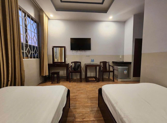 Bedroom 4, Dong Xanh Hotel, Chau Doc