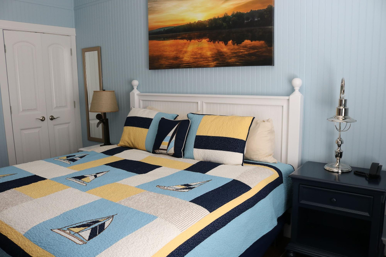 Bedroom 3, Stormy Point Village Lakeside, Stone