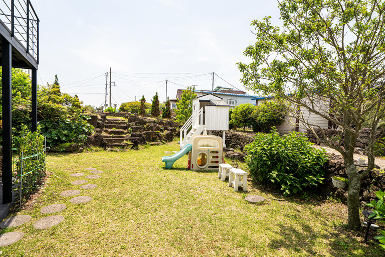 Others 2, Jeju Lea Pension, Jeju
