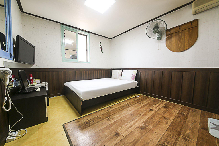 Others 2, Boryeong (Daecheon) Hayan Motel, Boryeong