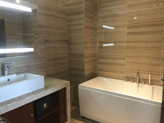 Bathroom 3, Huanhuaxi International Hotel, Ürümqi