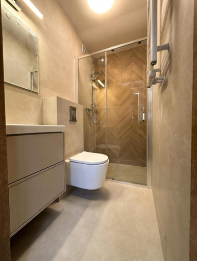 Bathroom 2, „Amber” Pokoje z widokiem na morze, Nowy Dwór Gdański