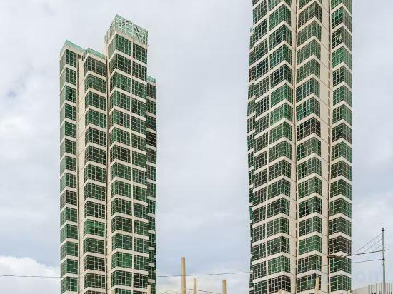 5, The Panoramic Duplex Glass Suite @ Karpal Singh Drive Georgetown, Penang., Penang Island