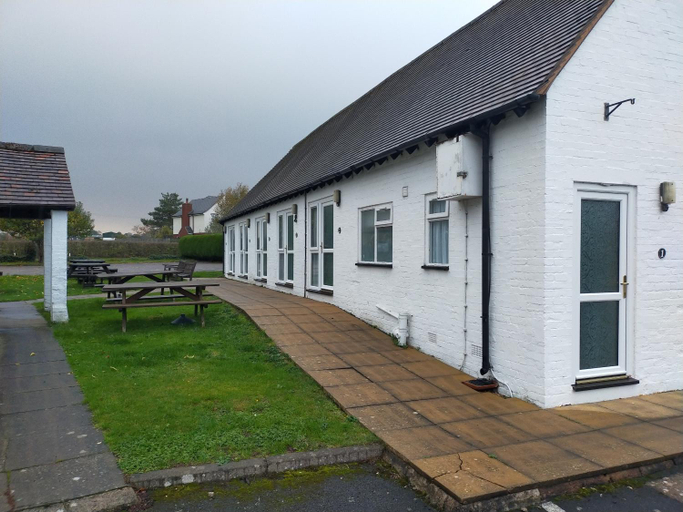 Exterior & Views 5, The Green Dragon Inn, Warwickshire