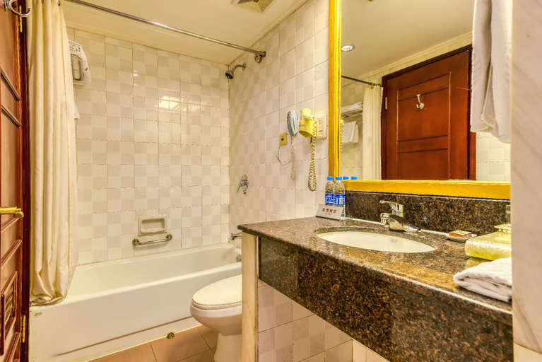 Bathroom 4, Press Plaza, Harbin