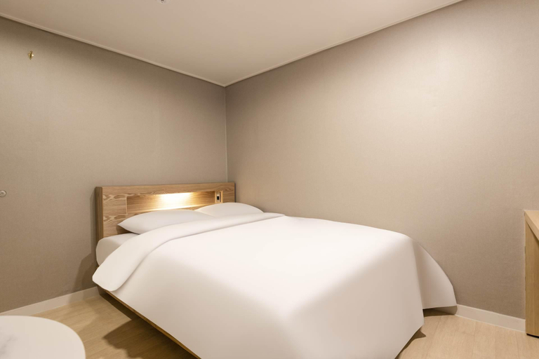 Bedroom 3, Incheon Lepida Hotel, Jung