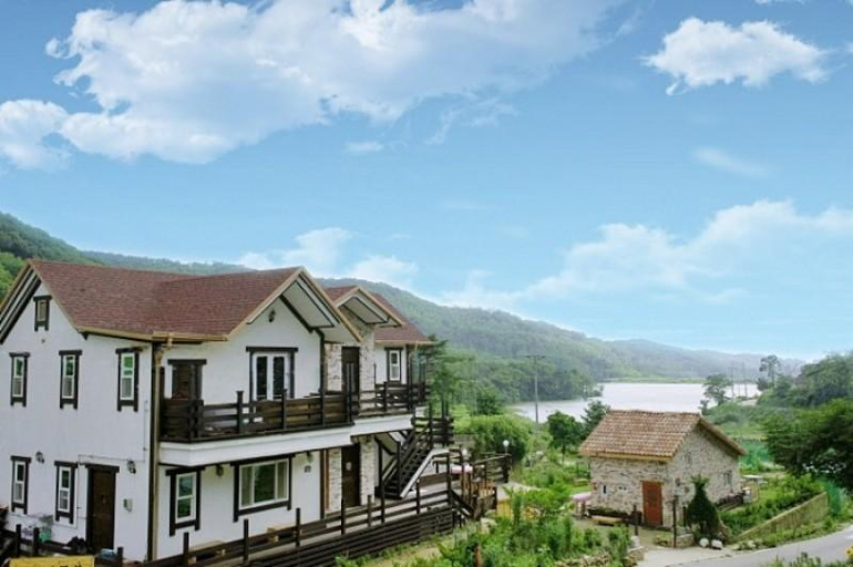Others 2, Gwanghwado Lucia Pension, Ganghwa