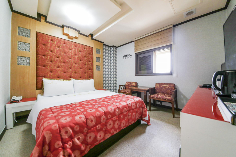 Bedroom 2, Dangjin W, Dangjin
