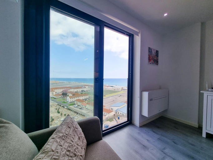 3, Top Floor Studio - The Hub Gibraltar - Self Catering, Gibraltar