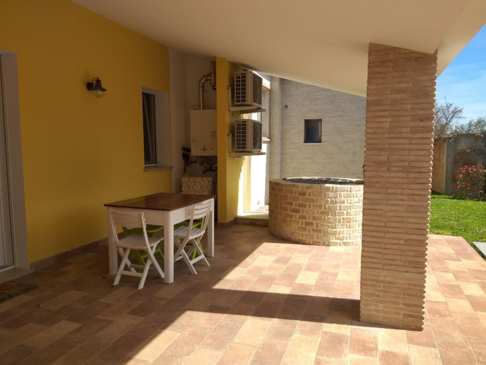 Others 4, Casa sul Conca, Rimini