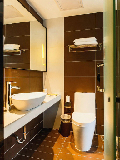 Bathroom 3, IUホテル(), Shijiazhuang